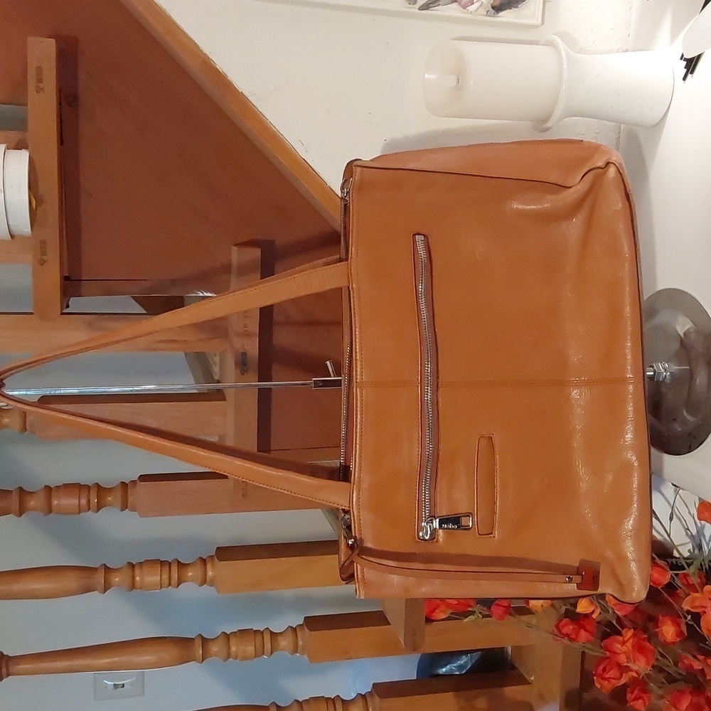 Hobo Womens Vintage Tan Orange Leather Zipper Tote Bag Minimalist Large